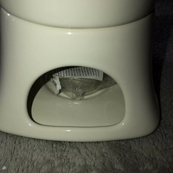 WILLIAM SONOMA Ivory Ceramic All-in-one Fondue Set - Picture 8 of 12